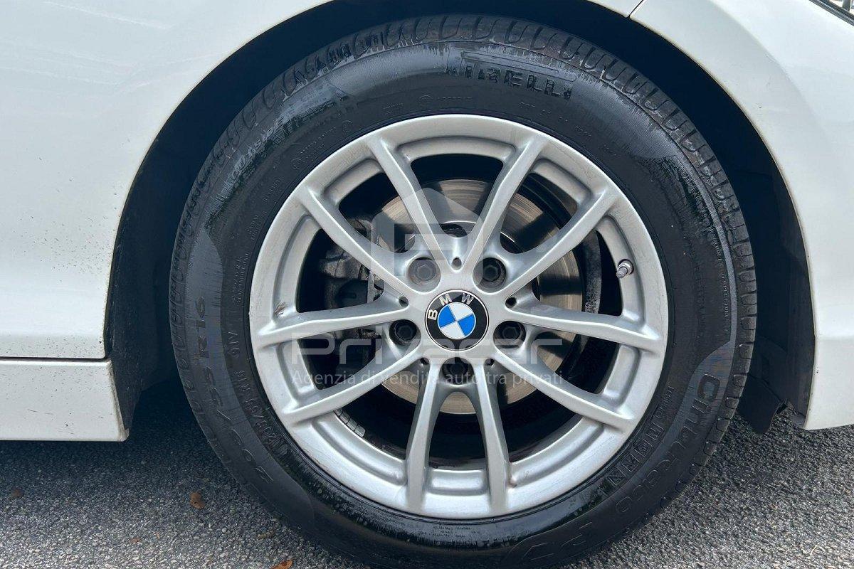 BMW 116d 5p. Efficient Dynamics Urban