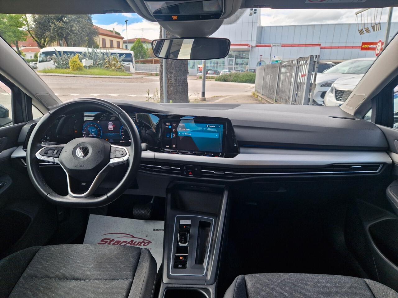 Volkswagen Golf 1.0 eTSI EVO DSG Life