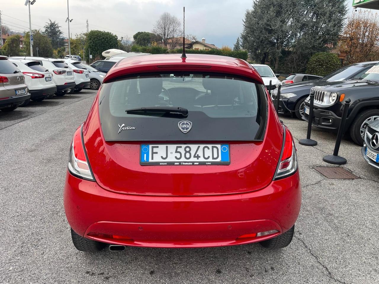 Lancia Ypsilon 1.2 69 CV 5 porte