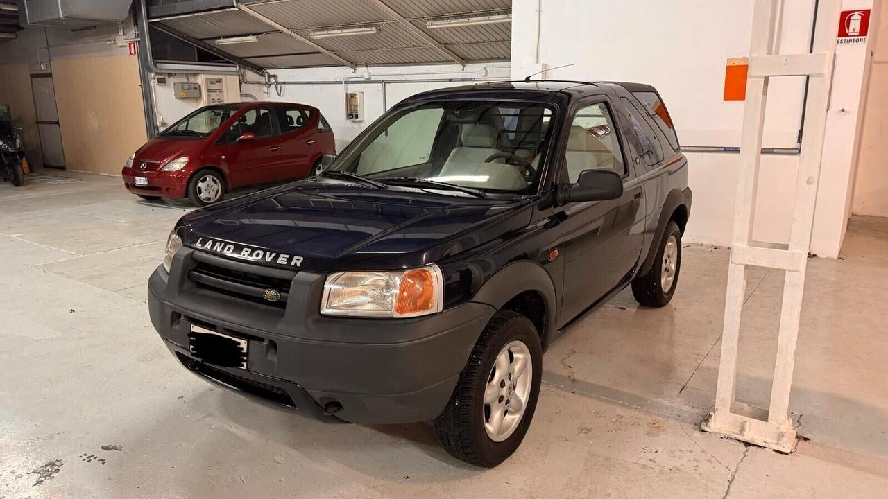 Land Rover Freelander 2.0 TD cat 3p. Hardback