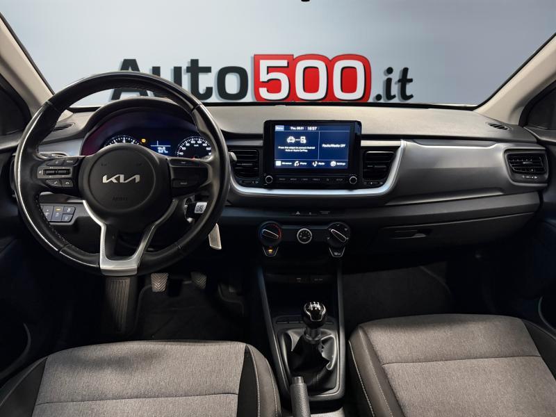 Kia Stonic 1.2 dpi Urban 84cv
