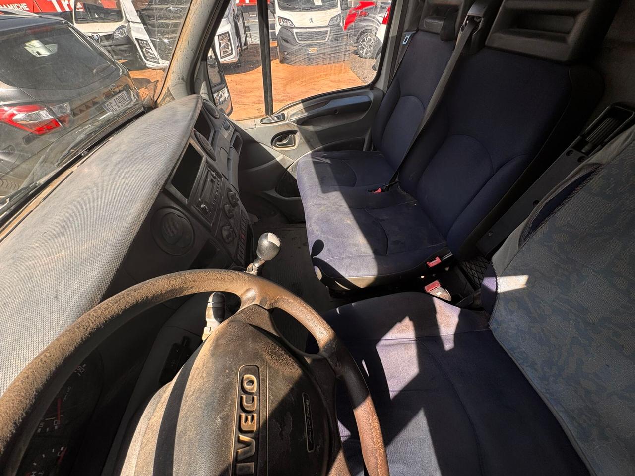 Iveco Daily 29L10V 2.3 Hpi PC-TN Midivan Base