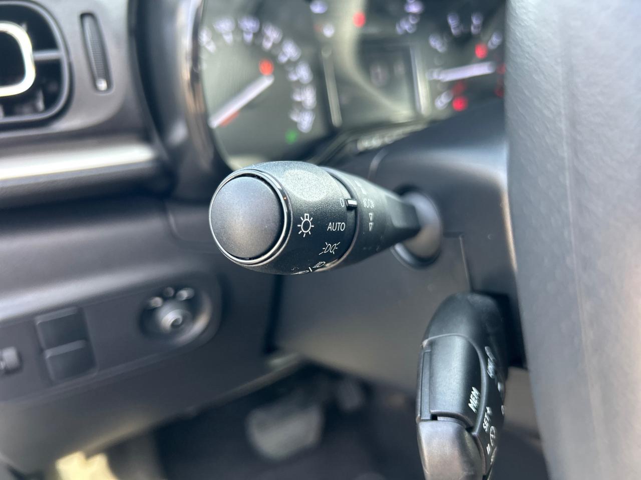 Citroen C3 1.2 puretech Shine s&s 110cv eat6 my20