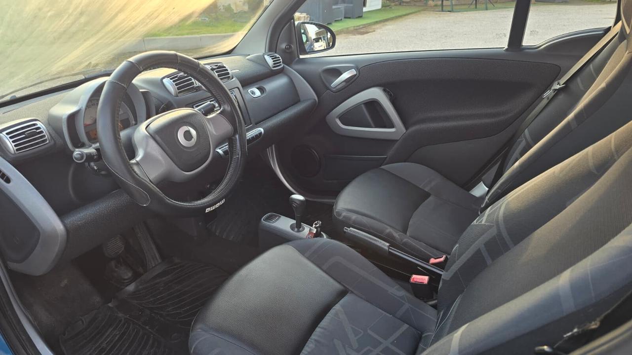 Smart ForTwo 1000 45 kW MHD coupé pure