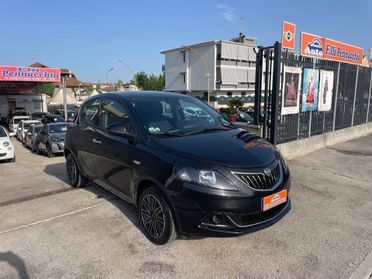LANCIA YPSILON 1.0 HYBRID 70 (CV) 2022