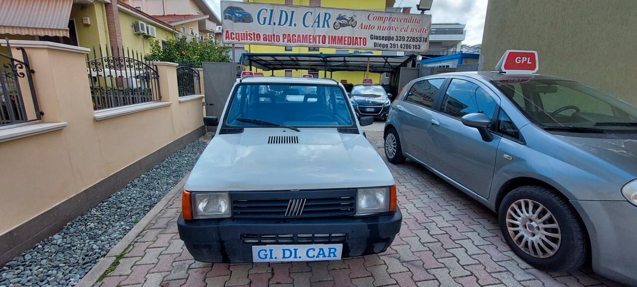 PANDA 900 BENZINA MODELLO YOUNG OMOLOGATA 5 POSTI X NEOPATENTATI UNICOPROPRIETARIO