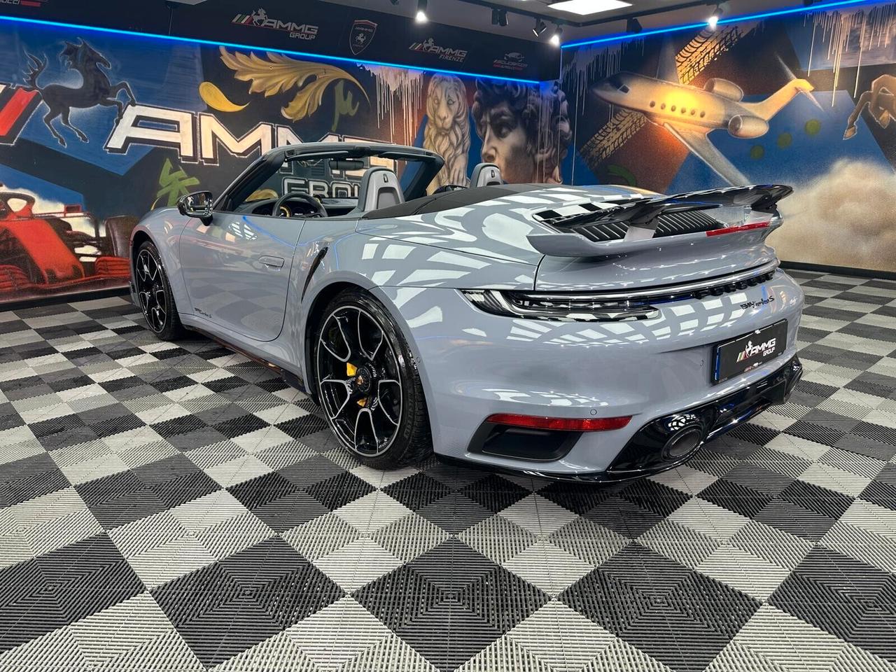 Porsche 992 911 Cabrio 3.7 Turbo S auto (911)