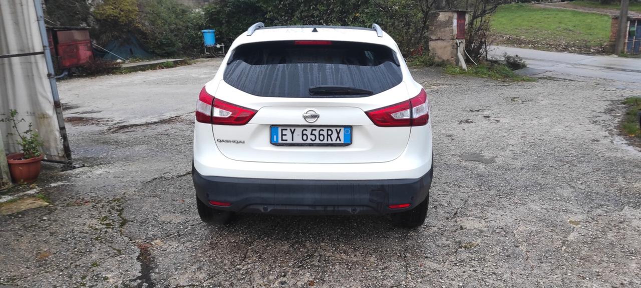 Nissan Qashqai 1.6 dCi 2WD Tekna 360