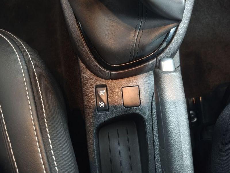 Renault Clio 1.5 DCI 90cv MOSCHINO INTENS