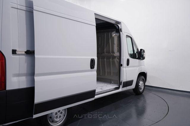 PEUGEOT Boxer 333 2.2 BlueHDi 140cv S&S PM-TM L2H2 Premium