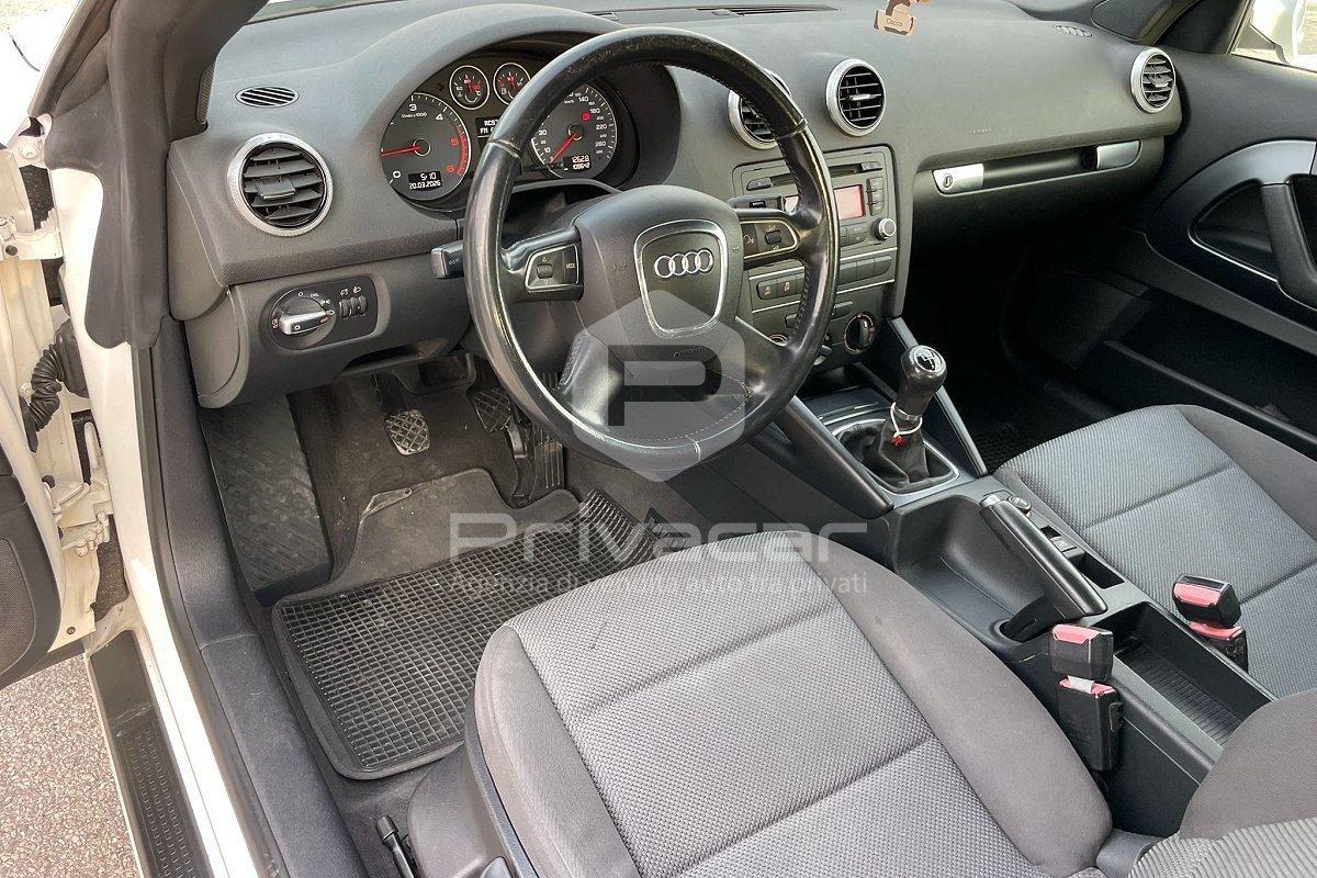 AUDI A3 Cabrio 1.6 TDI 105 CV CR Ambition