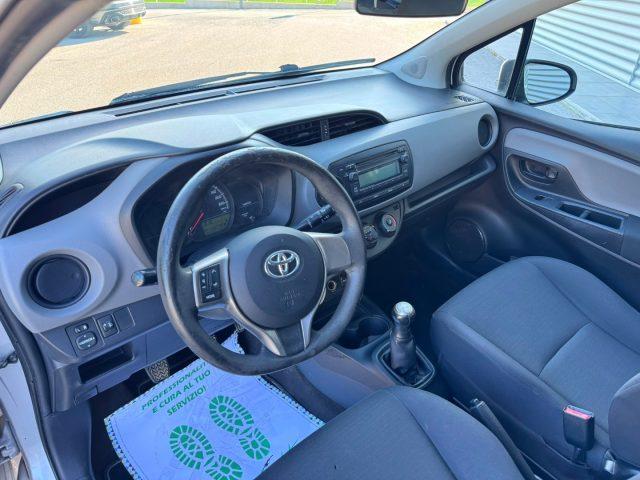 TOYOTA Yaris 1.0 5 porte Active OK NEOPATENTATI