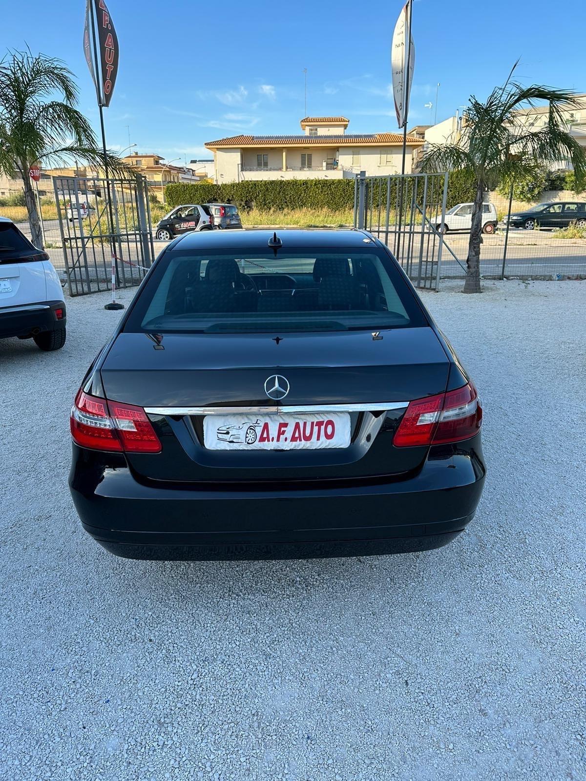 Mercedes-benz E 250 CDI BlueEFFICIENCY Avantgarde