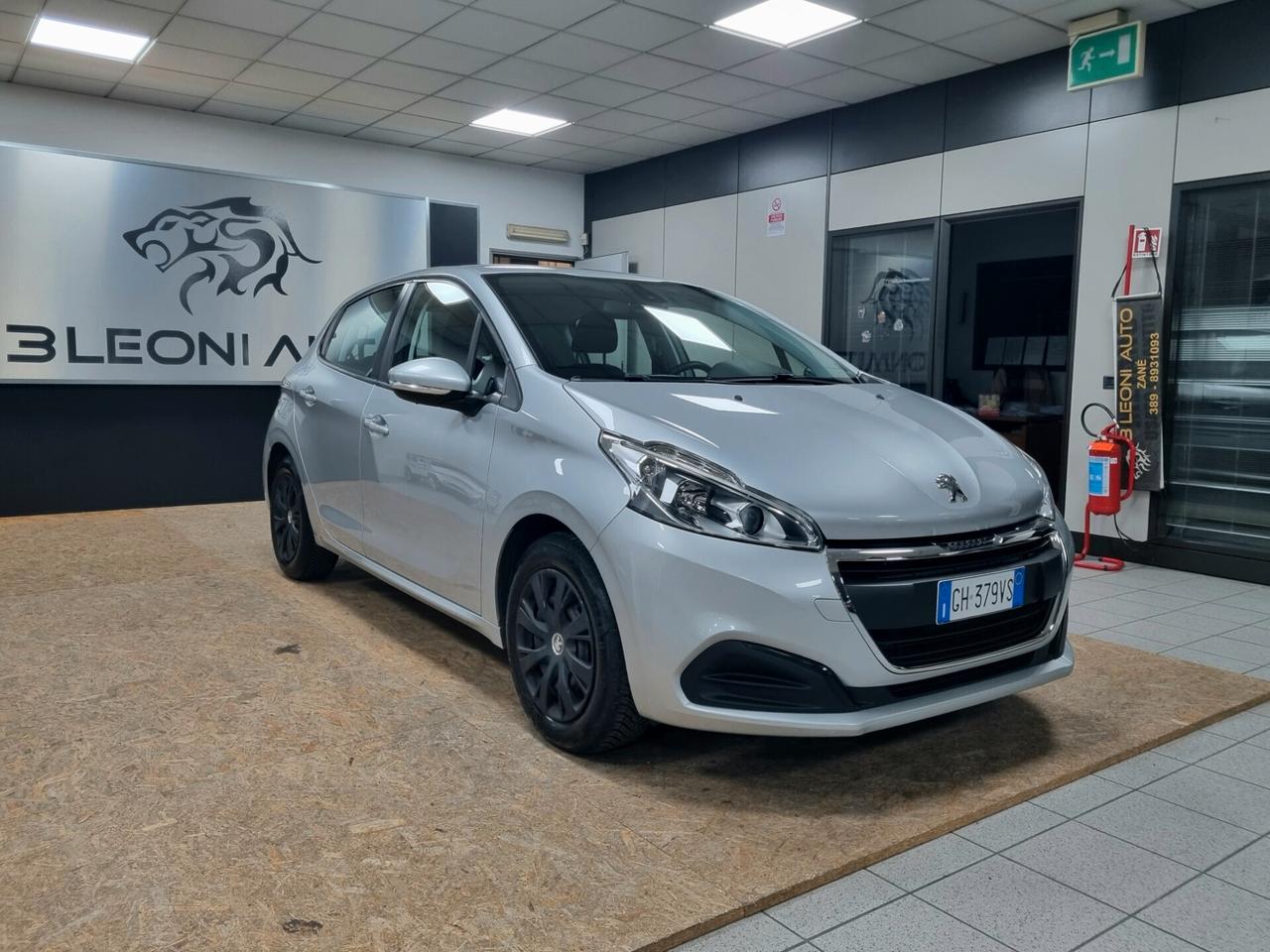 PEUGEOT 208 1.2 BENZINA 82CV 5p. ALLURE