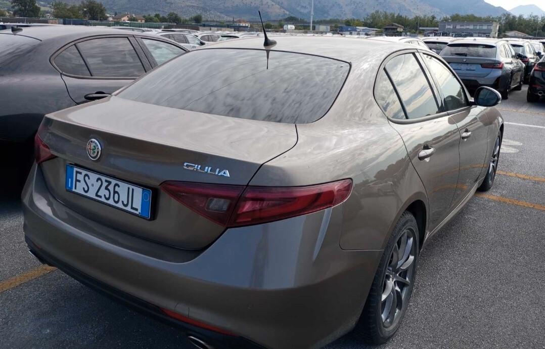 Alfa Romeo Giulia 2.2 Turbodiesel 180 CV Super PREZZO REALE
