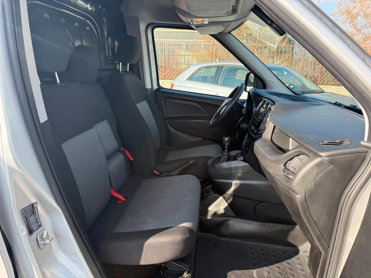 Fiat Doblò 1.6 MJT 105CV -sx- 3POSTI-GANCIO T