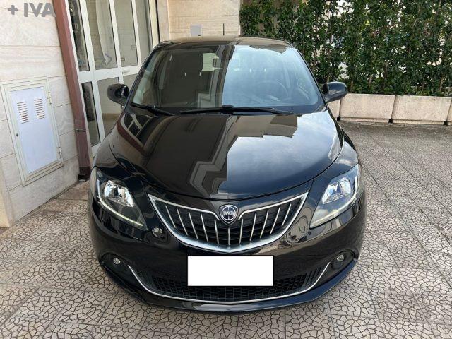 LANCIA Ypsilon 1.0 S&S Hybrid Gold