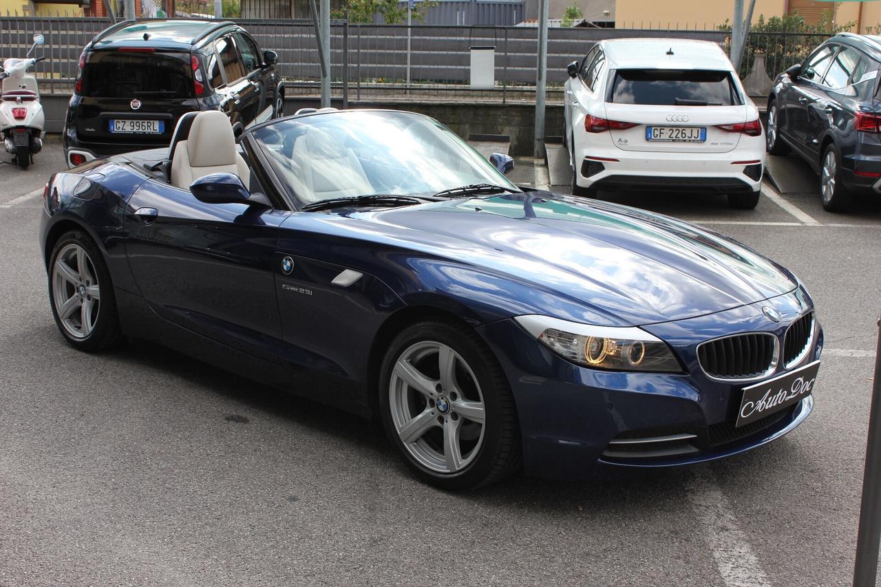 Bmw Z4 sDrive23i INTERNI IN PELLE BIANCA - SENSORI