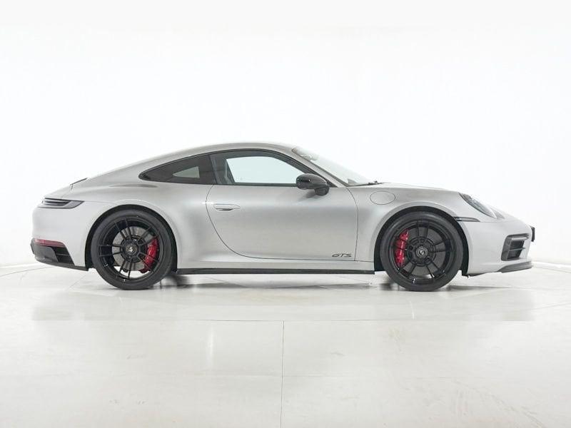 Porsche 911 Carrera GTS