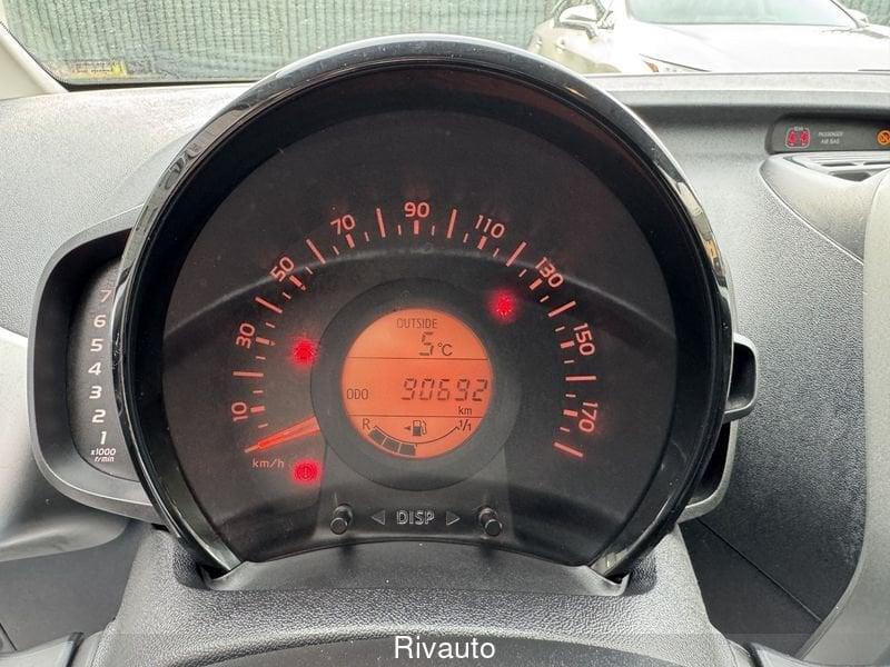 Toyota Aygo 1.0 VVT-i x-play TSS