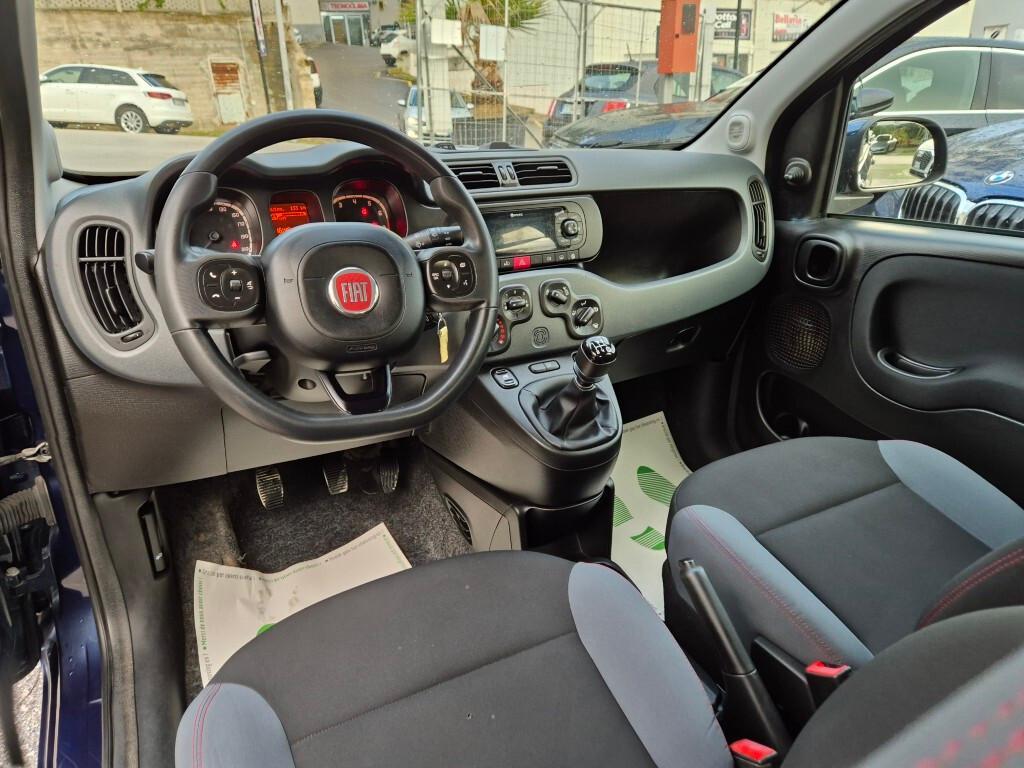Fiat Panda 1.2 69CV COMANDI AL VOLANTE 5POSTI