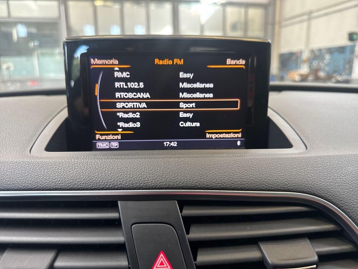 AUDI Q3 I - Q3 2.0 tdi Sport quattro 150cv s-tronic