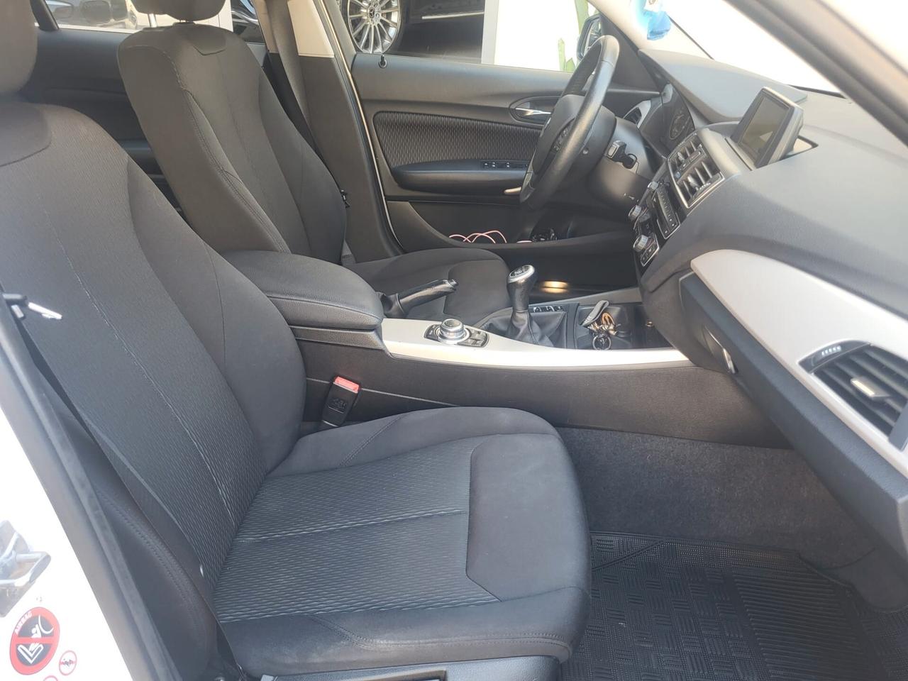 Bmw 116D 116 Cv+Navy+Clima Automatico...