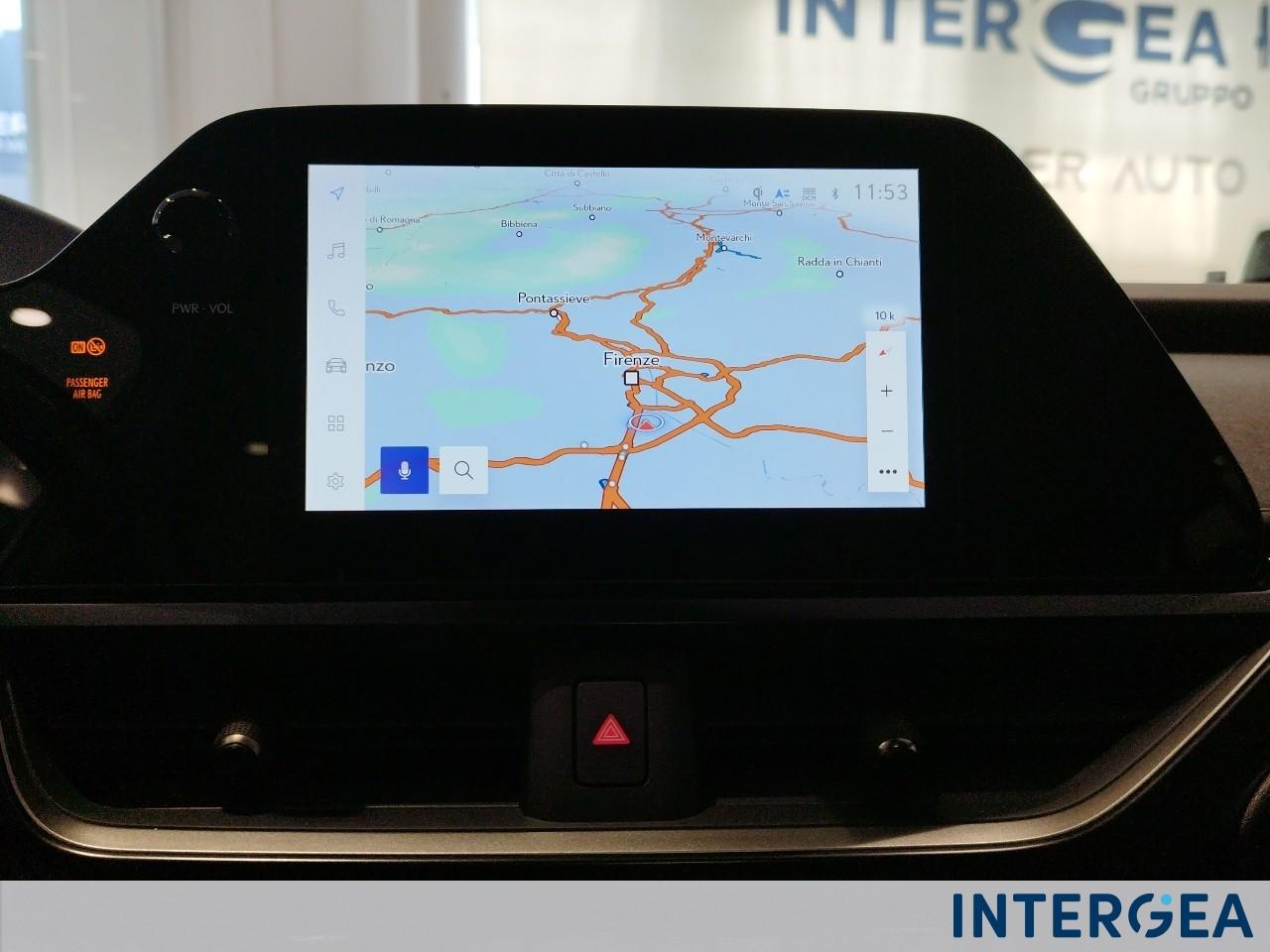 LEXUS UX 250h 2.0 Design 4wd cvt