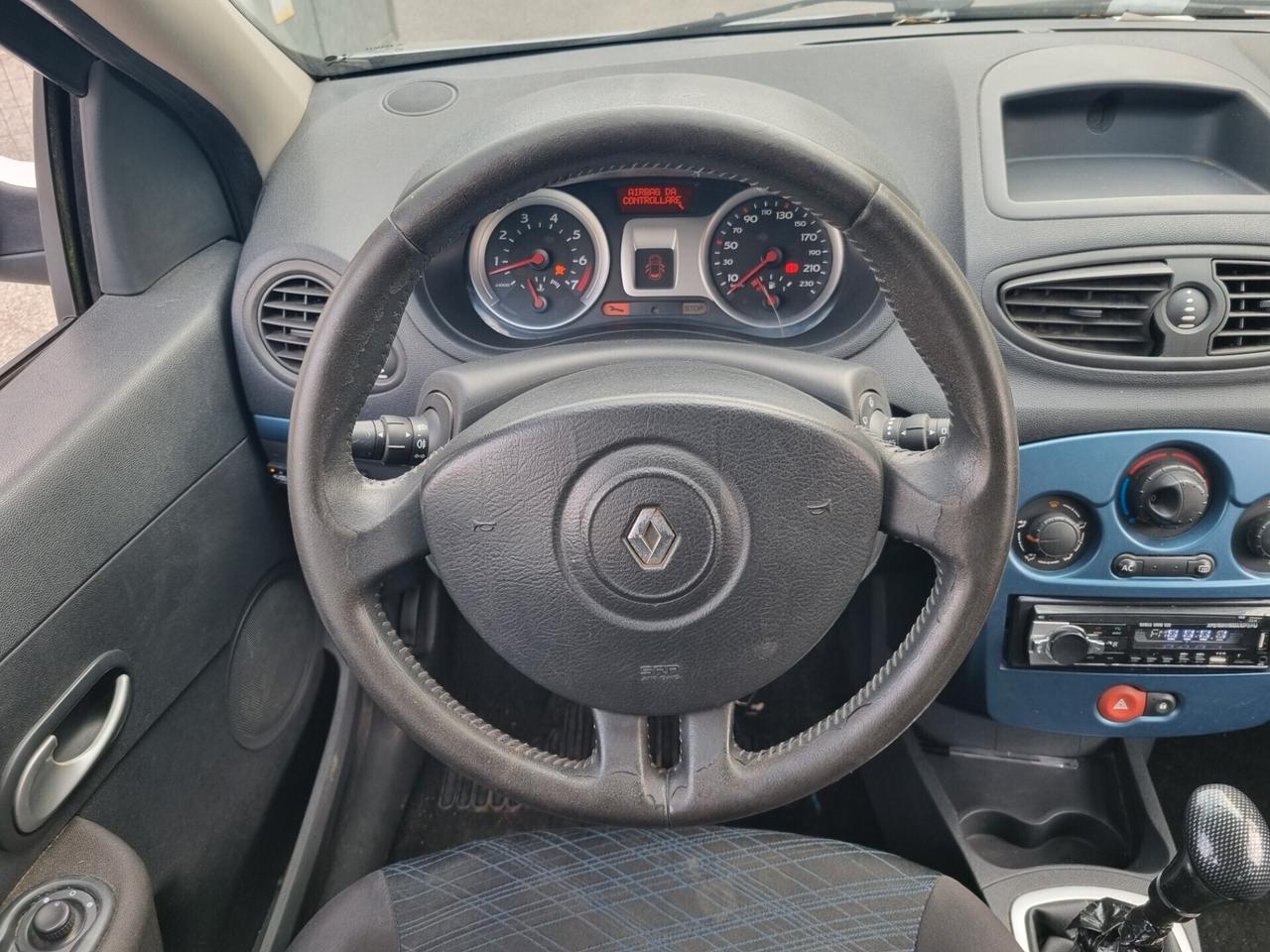 Renault Clio 1.2 16V 5 porte Le Iene