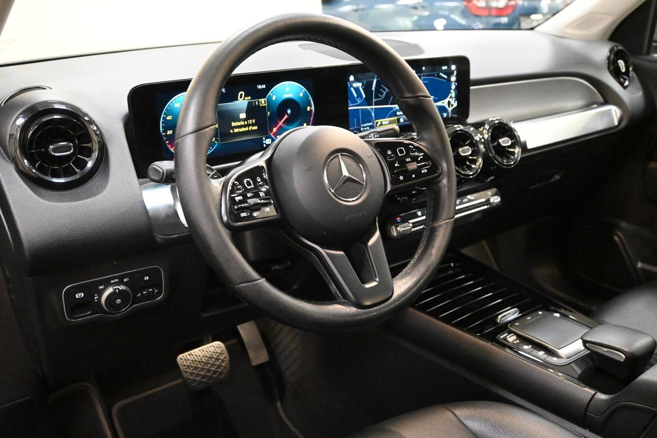 MERCEDES GLB (X247) GLB 200 d Automati...