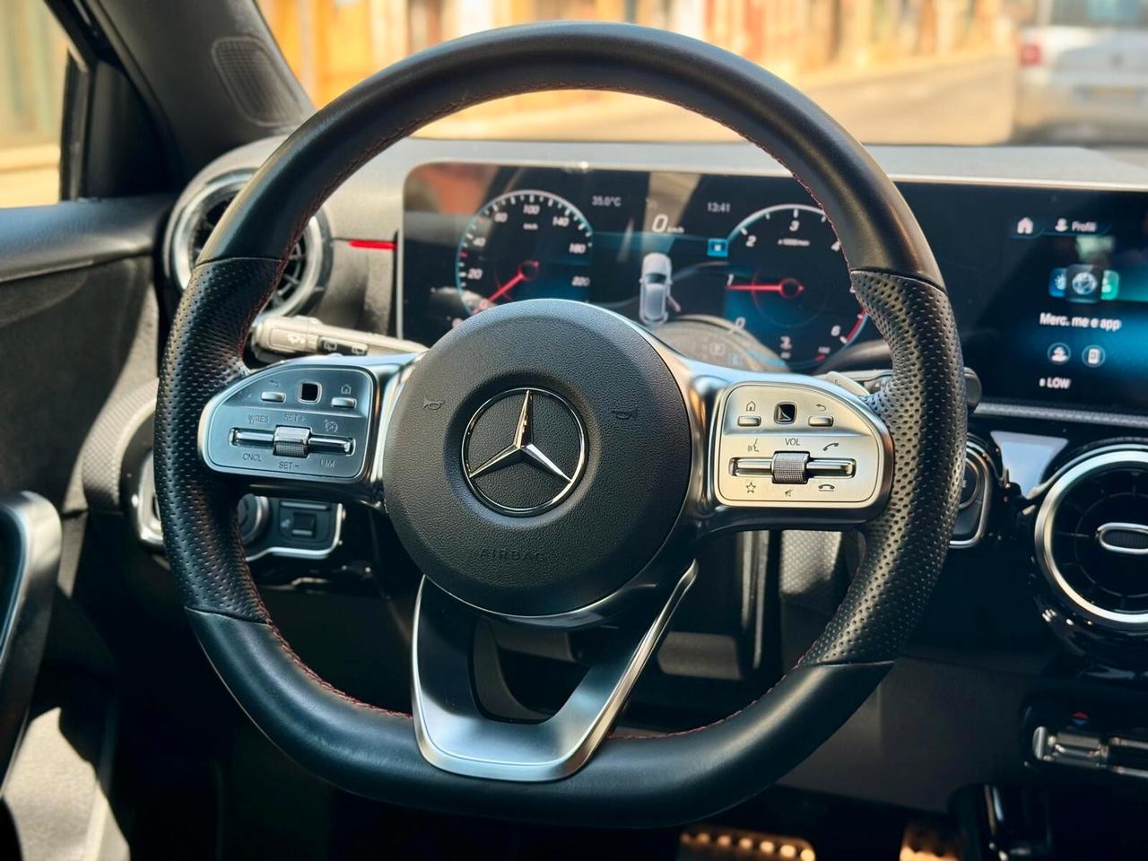 MERCEDES-BENZ A180D 116HP PREMIUM AUTOMATICO- 2020