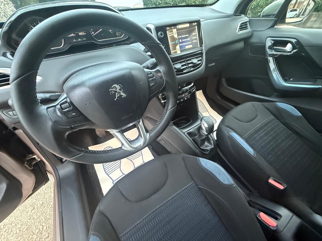 Peugeot 208 1.4 HDi 68 CV 5 porte Allure