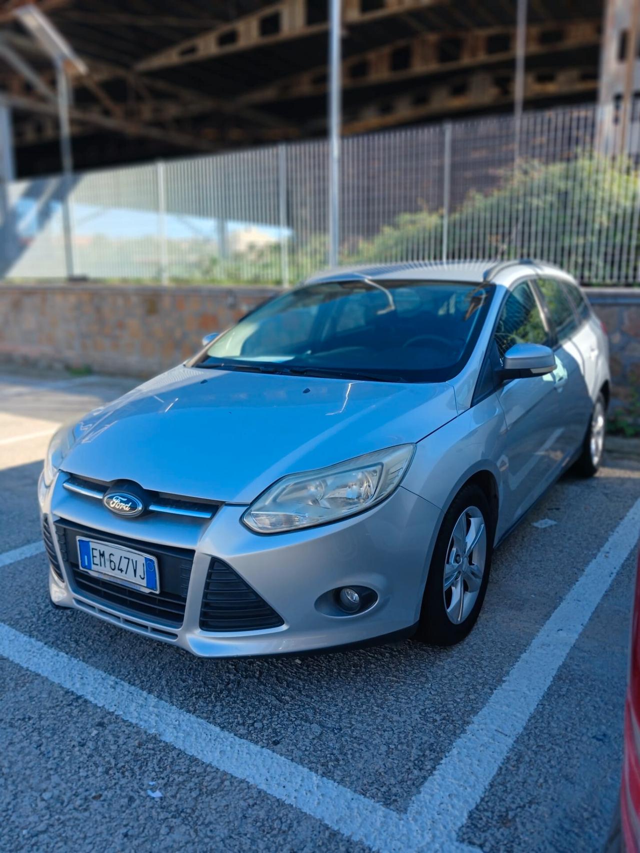 Ford Focus 1.6 TDCi 115 CV SW Titanium 2012 ottime condizioni