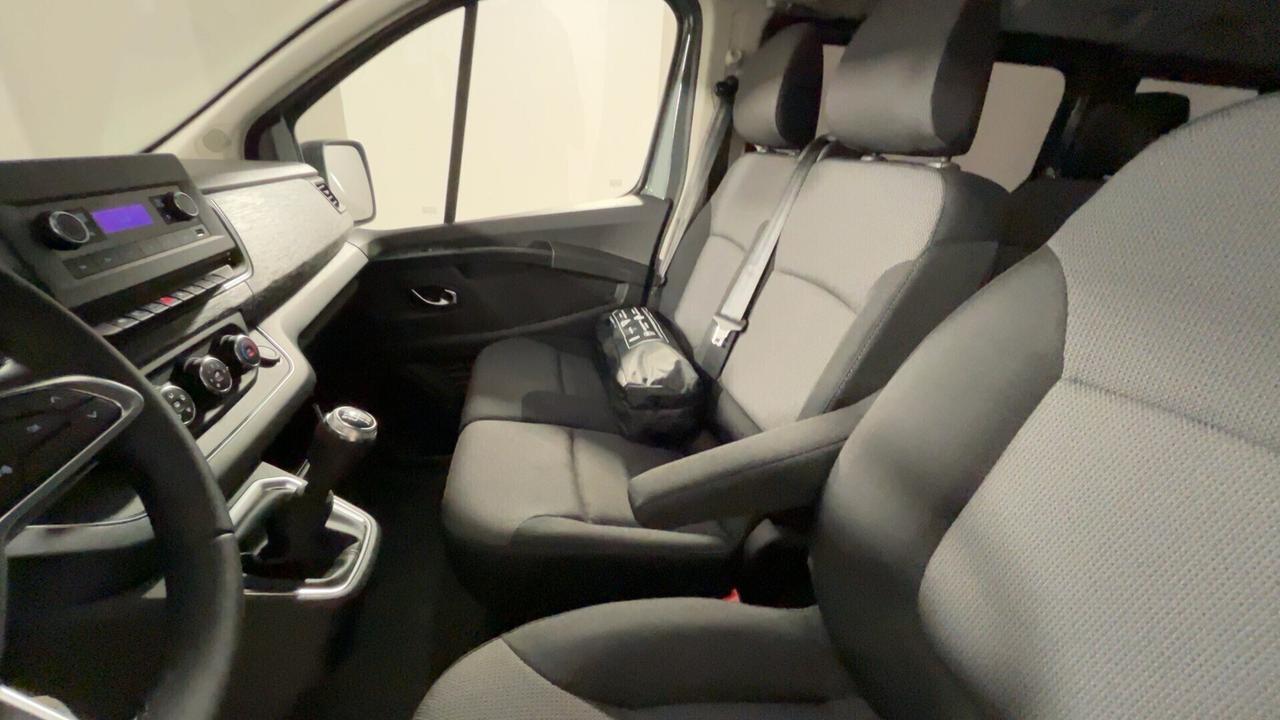 Renault Trafic Renault Trafic Passenger L2H1 passo lungo 9 posti