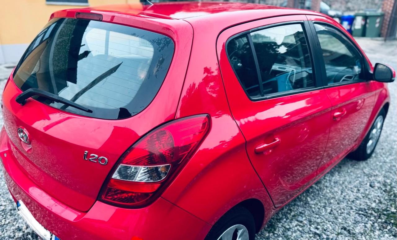 Hyundai i20 1.2 5p. BlueDrive GPL Sound Edition