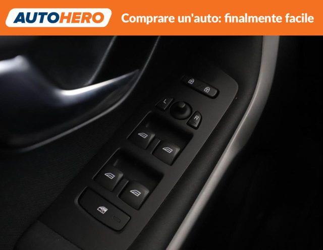 VOLVO V40 D2