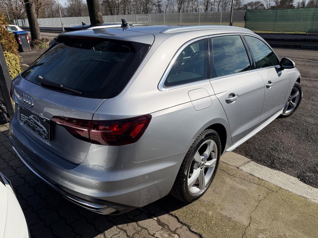 Audi A4 Avant 40 TDI S tronic line edition