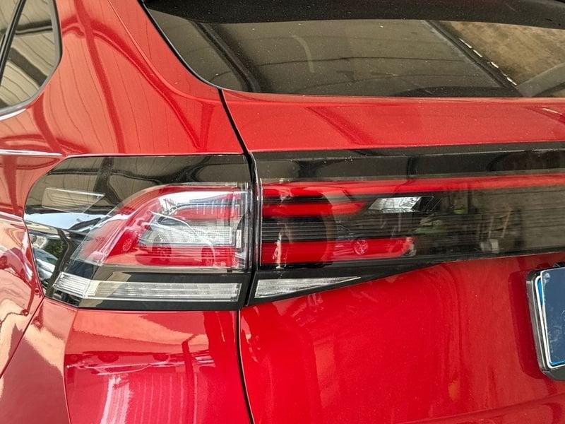 Volkswagen Taigo 1.5 TSI DSG R-LINE