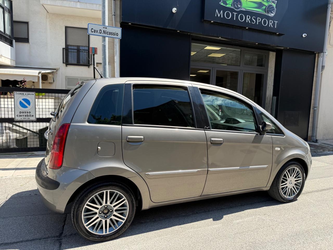 Lancia MUSA 1.9 Multijet Oro