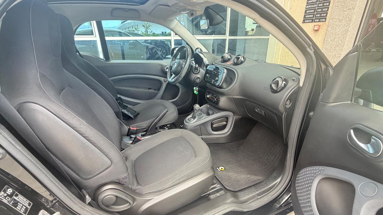 Smart ForTwo 70 1.0 twinamic Superpassion