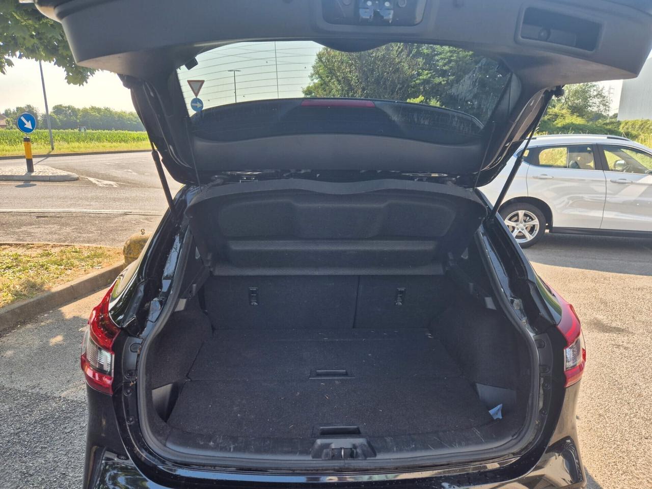 Nissan Qashqai 1.3 DIG-T 140 CV Tekna+ Dynamic Standard