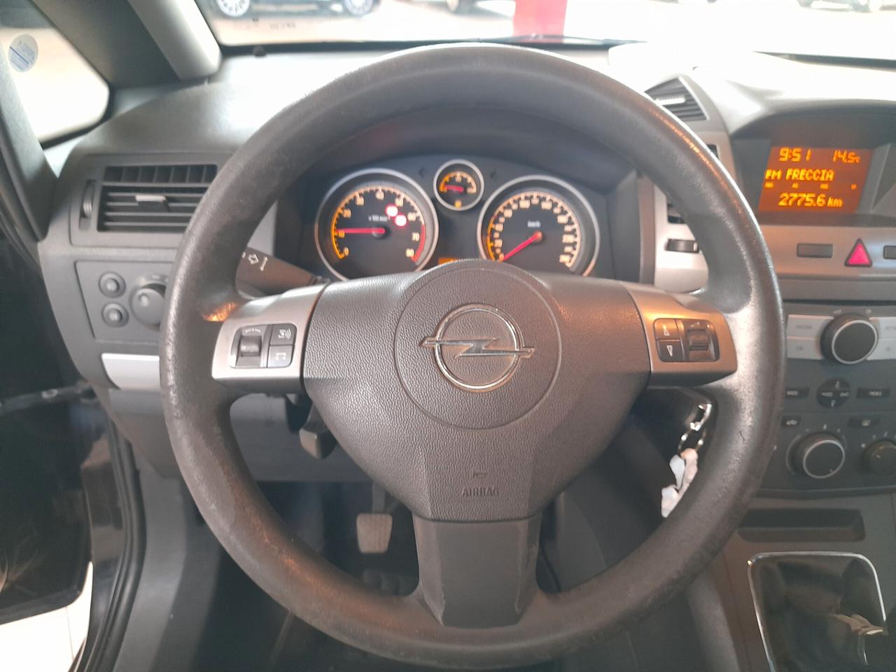 Opel Zafira 1.6 16V Twinport Cosmo