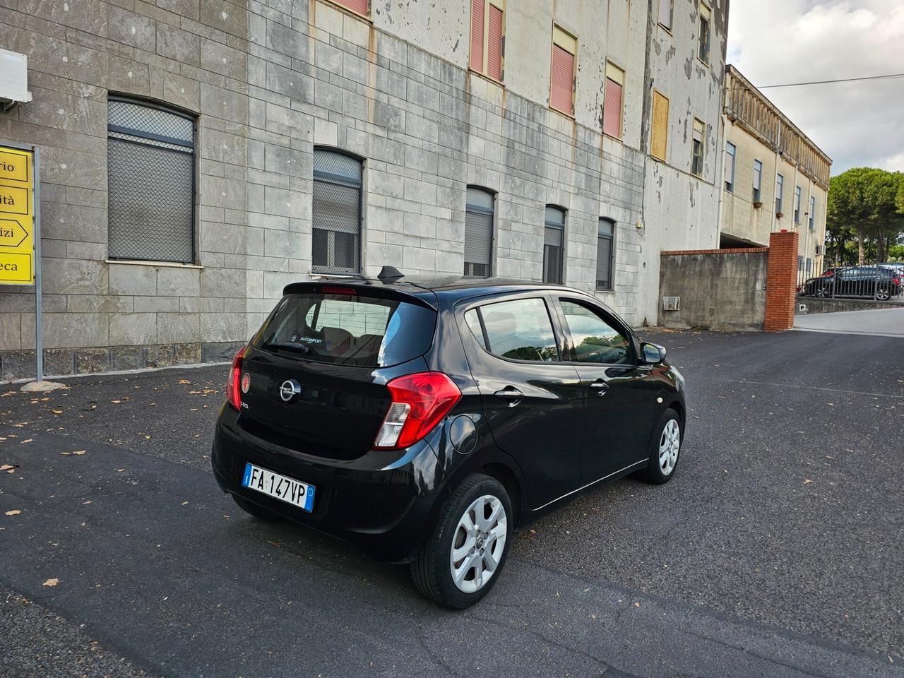 Opel Karl 1.0 75 CV N-Joy unico proprietario