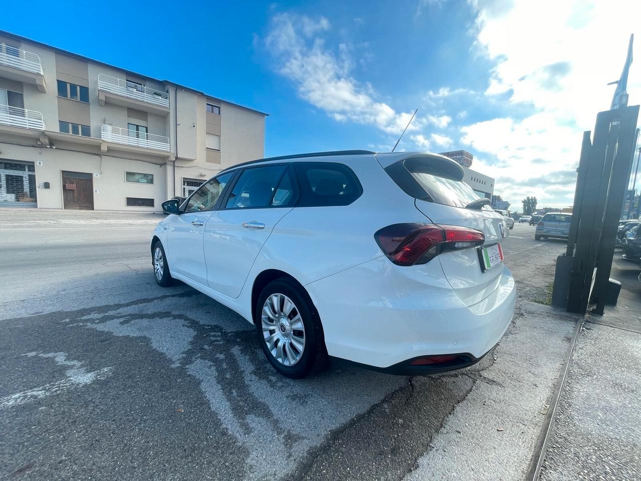 Fiat Tipo 1.6 Mjt S&S SW Lounge