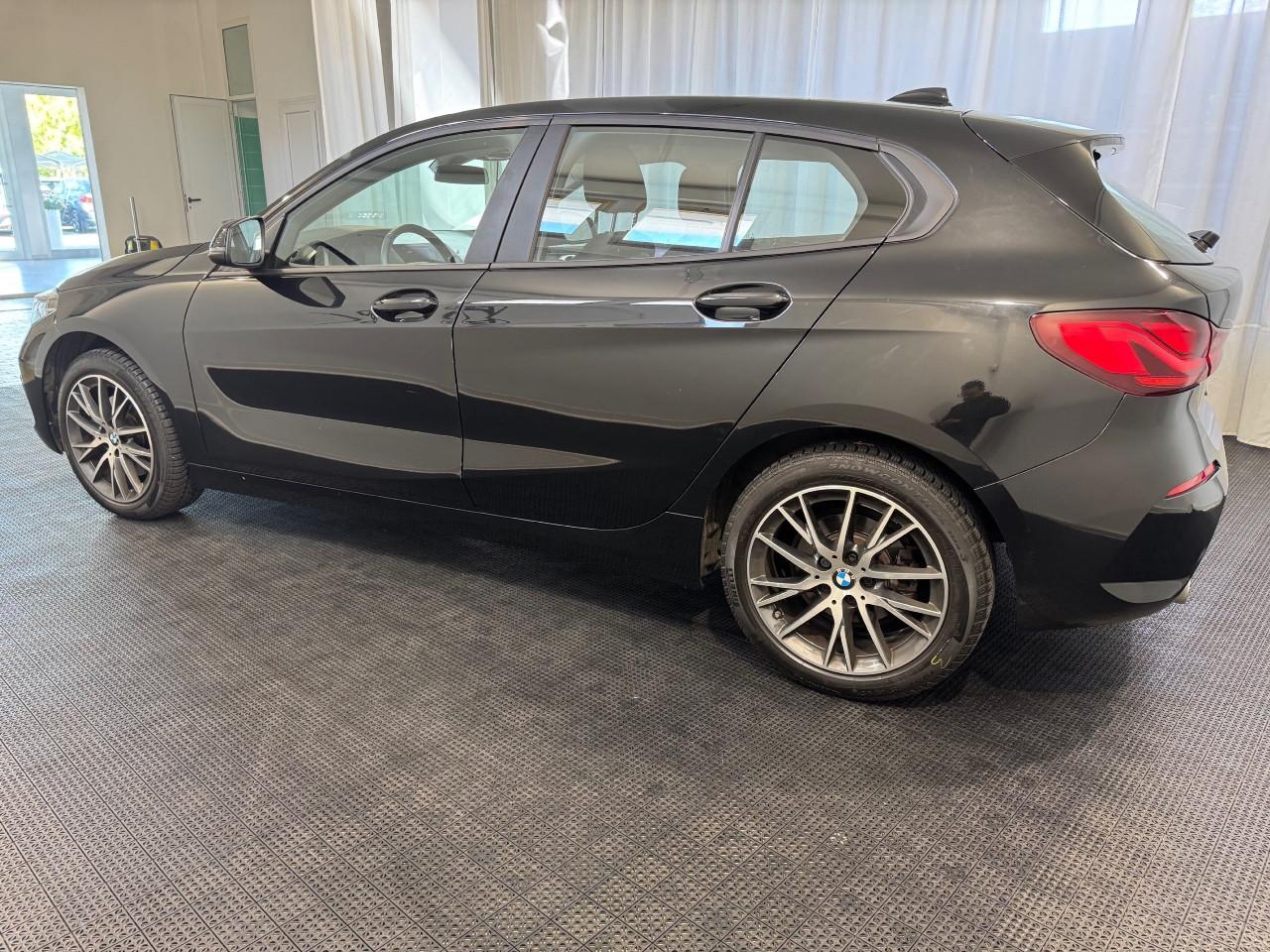 BMW Serie 1 5 Porte 116d Business Advantage auto