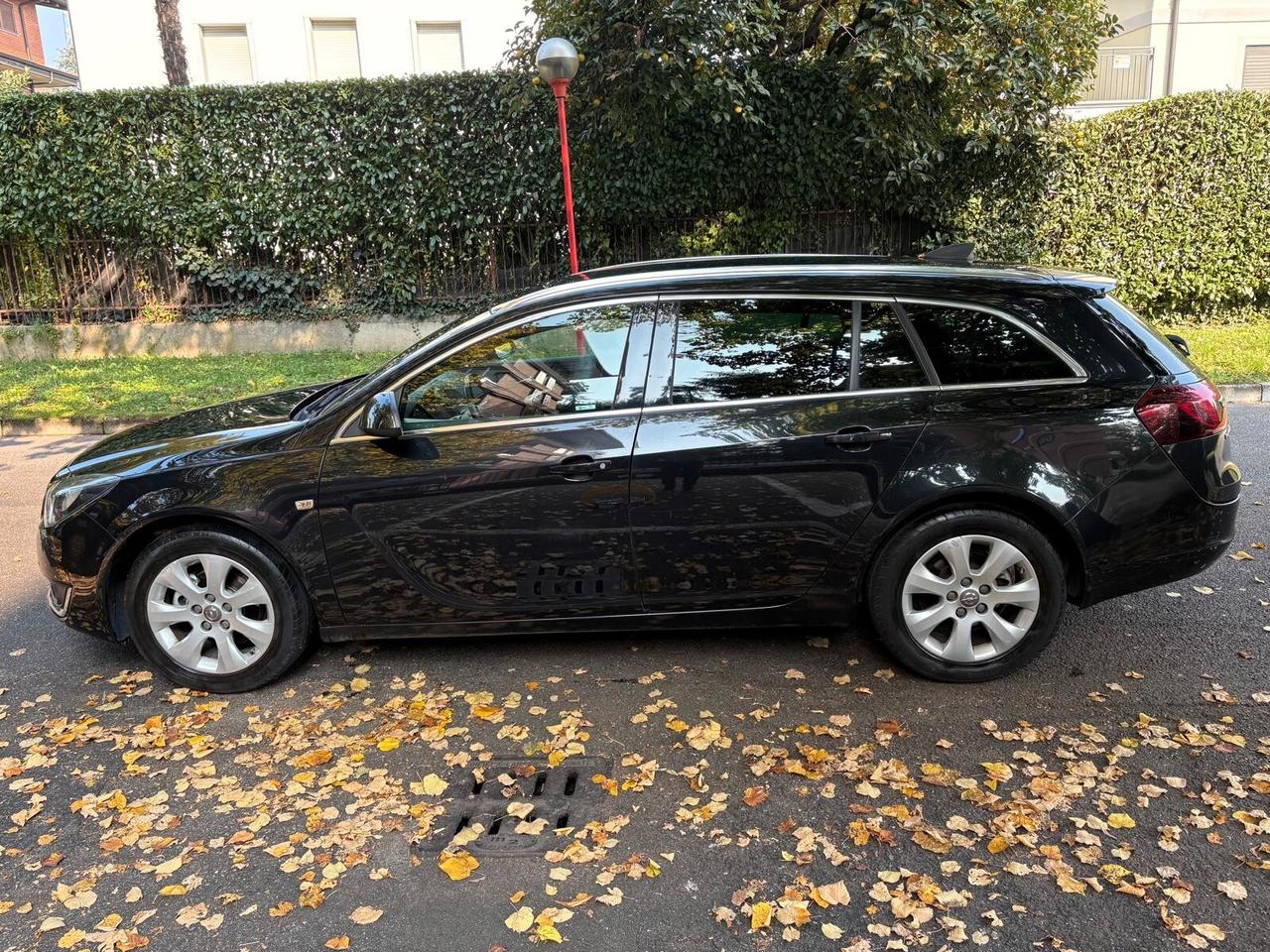 Opel Insignia 1.6 CDTI 136CV Sports Tourer aut. Cosmo Business