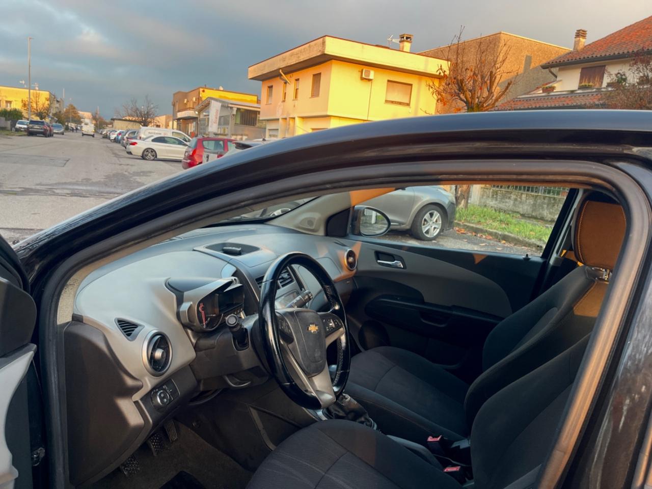 Chevrolet Aveo 1.2 86CV 5 porte LTZ GPL neopatentati 2012