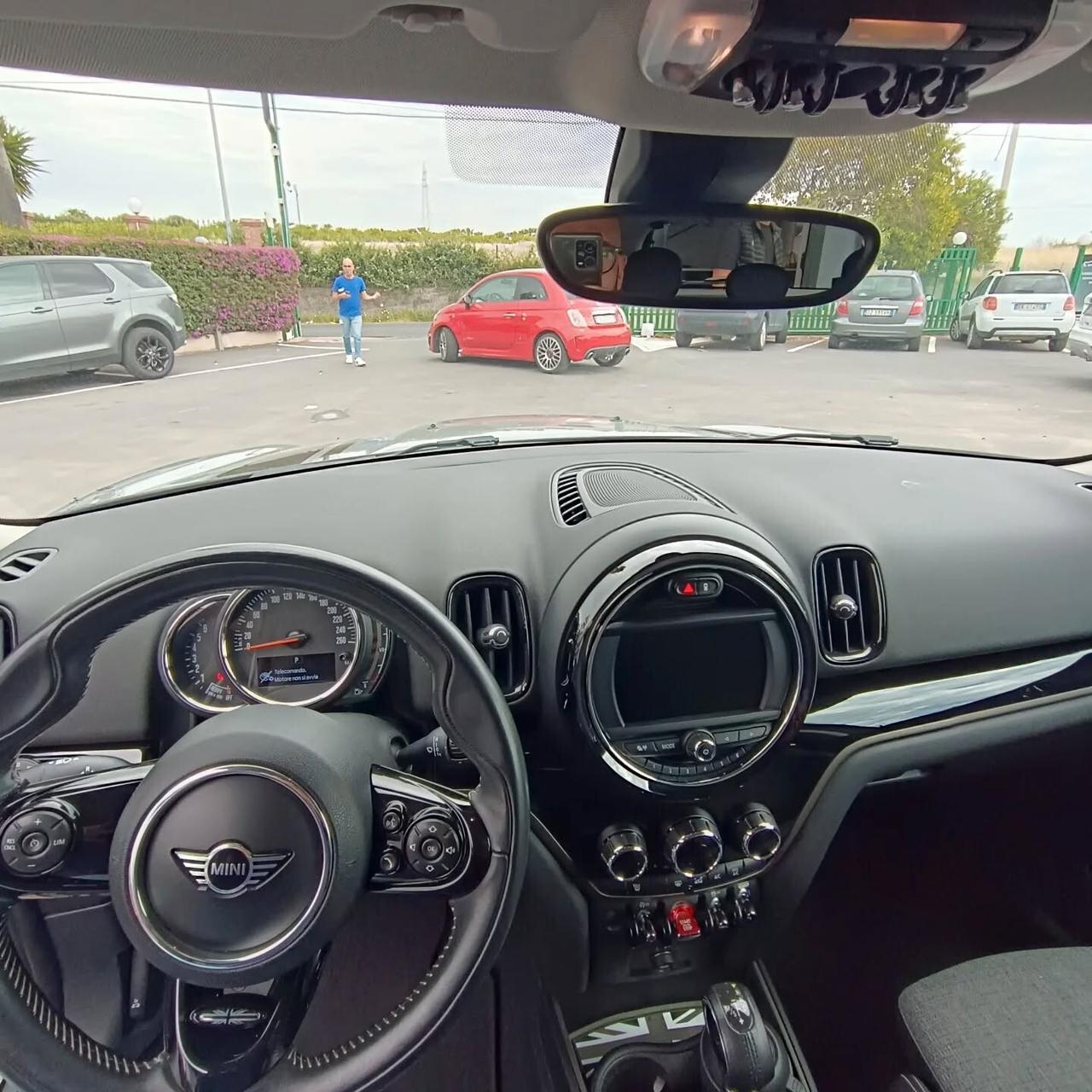 Mini Cooper Countryman 1.5 FULL OPT C/ VENDITA
