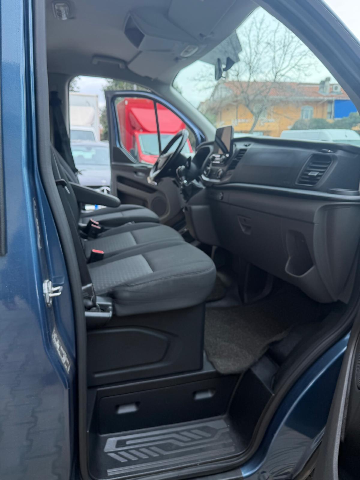 Ford Transit Custom 320 2.0 TDCi PC 9 posti Trend