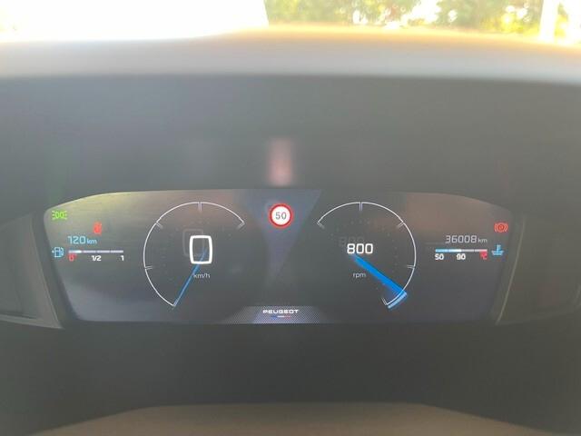PEUGEOT 2008 PURETECH 100CV ALLURE 38000KM